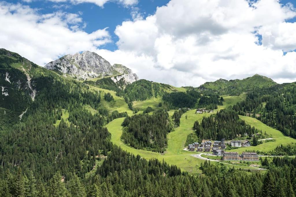 Gemuetliche Huette In Den Bergen Villa Sonnenalpe Nassfeld Luaran gambar